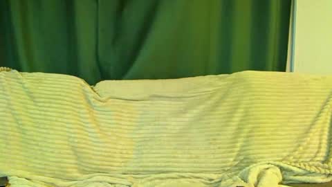 Cute face online show from 03-26-26, 12:06