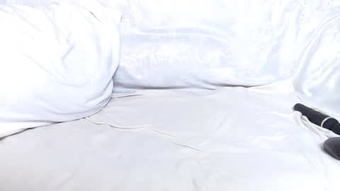 love bella  online show from 01-20-25, 09:13