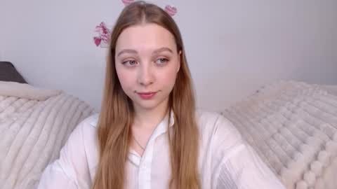 love bella  online show from 03-13-26, 12:17