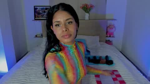 Snapshot of love_cameron chatting on 02-19-26, 12:50 Cam online show from 02-19-26, 12:50
