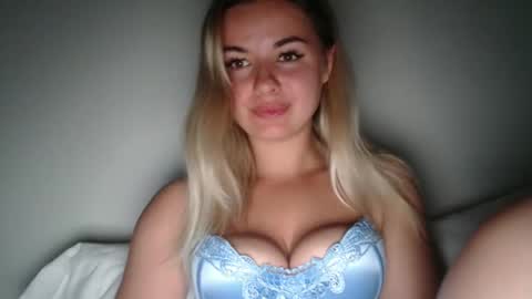 Megane online show from 10-11-25, 08:51