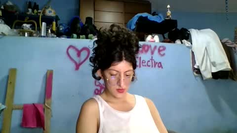 love_electra online show from 10-04-25, 03:43