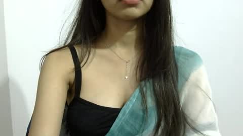 Riva online show from 06-18-26, 10:52