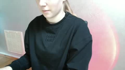 Vivian online show from 12-16-25, 12:10