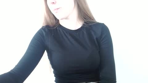 Vivian online show from 06-11-26, 11:08