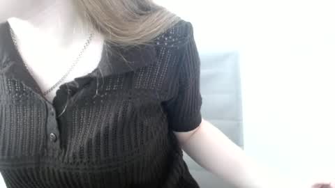 Vivian online show from 06-22-26, 11:07
