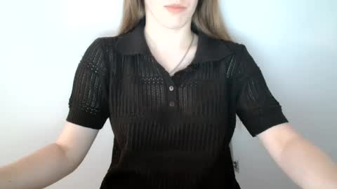 Vivian online show from 07-22-26, 10:40