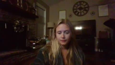 loveclaireelise online show from 08-08-26, 08:16