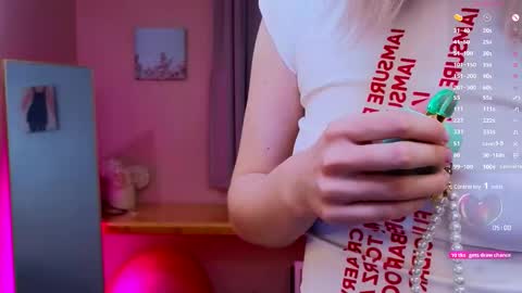 Snapshot of lovedrope chatting on 12-02-25, 05:52 God like girl Ann online show from 12-02-25, 05:52