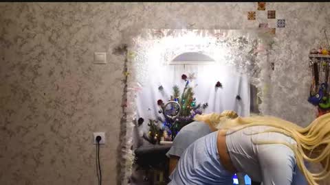 Rose online show from 01-10-26, 04:20