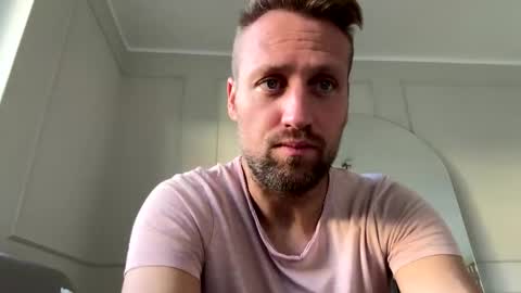 lovefuesse online show from 11-03-25, 08:37