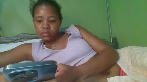 lovegal335 online show from 04-28-26, 07:24