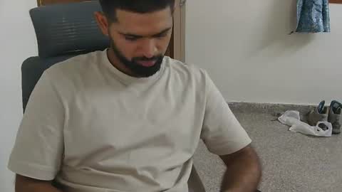 Indian hairy online show from 07-09-26, 06:34