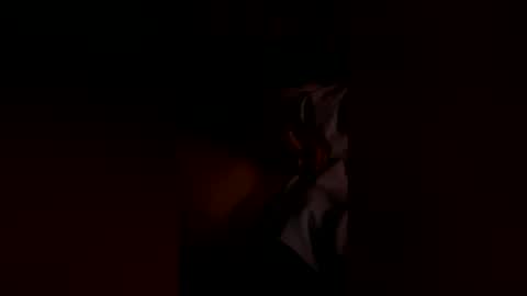 lovehurts282828 online show from 04-06-26, 06:58