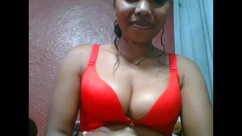 Snapshot of loveinlife750427 chatting on 09-26-25, 06:17 loveinlife750427 online show from 09-26-25, 06:17