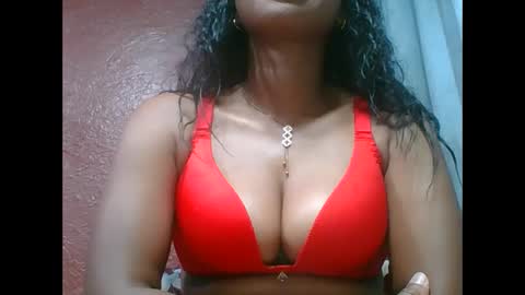 Snapshot of loveinlife750427 chatting on 10-07-25, 05:37 loveinlife750427 online show from 10-07-25, 05:37
