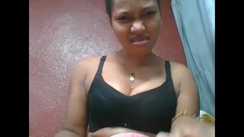 Snapshot of loveinlife750427 chatting on 10-07-25, 06:38 loveinlife750427 online show from 10-07-25, 06:38