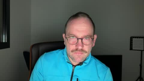 Snapshot of lovelick007 chatting on 12-20-24, 08:06 lovelick007 online show from 12-20-24, 08:06