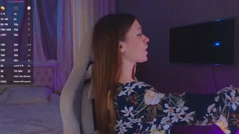 Snapshot of lovellalipss chatting on 01-13-25, 10:58 Laura online show from 01-13-25, 10:58