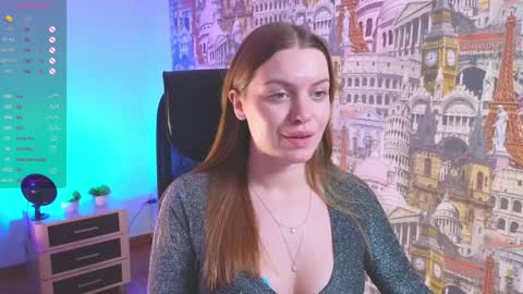 Snapshot of lovellalipss chatting on 01-28-25, 03:14 Laura online show from 01-28-25, 03:14