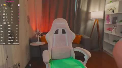 Laura online show from 07-13-26, 11:02