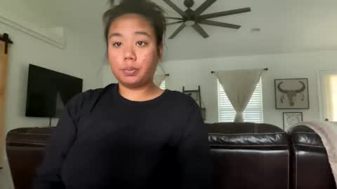 Love online show from 12-25-24, 09:11