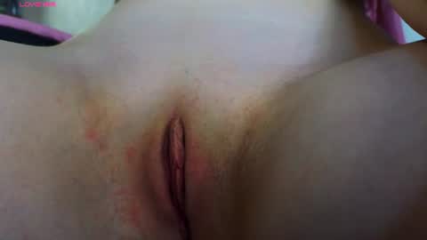 Snapshot of lovelly_molly chatting on 07-20-26, 06:21 Molly online show from 07-20-26, 06:21