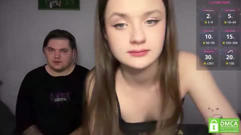 Snapshot of lovelly_mooncouple chatting on 02-26-26, 09:58 Mileena and Oliver online show from 02-26-26, 09:58