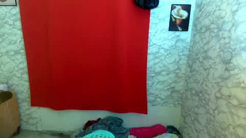 Snapshot of lovely_bellaxox1 chatting on 07-09-26, 12:53 Bella Xox online show from 07-09-26, 12:53