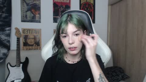 Cassie online show from 01-11-25, 10:29