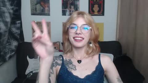 Cassie online show from 03-11-25, 09:02