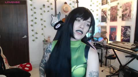 Cassie online show from 04-02-26, 07:55