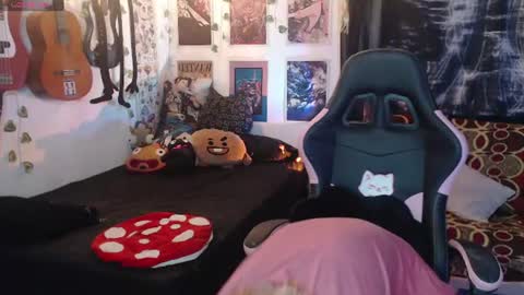 Cassie online show from 06-24-26, 04:55