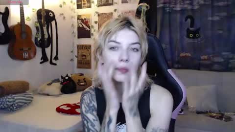 Cassie online show from 07-25-26, 09:56