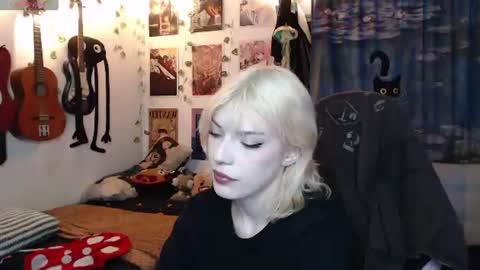 Cassie online show from 08-02-26, 05:06