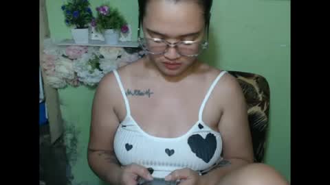Snapshot of lovely_chicky06 chatting on 07-21-26, 04:15 hearty2 Hey guys Im Jess online show from 07-21-26, 04:15
