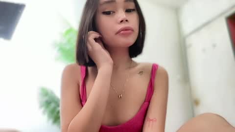 lovely_cittie18 online show from 05-21-26, 01:56