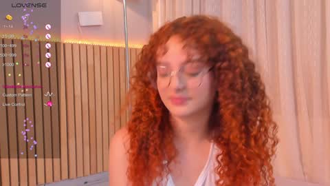 Snapshot of lovely_emma18 chatting on 12-13-24, 04:49 Emma online show from 12-13-24, 04:49