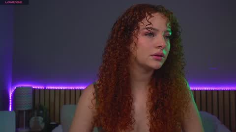 Snapshot of lovely_emma18 chatting on 01-09-25, 12:09 Emma online show from 01-09-25, 12:09