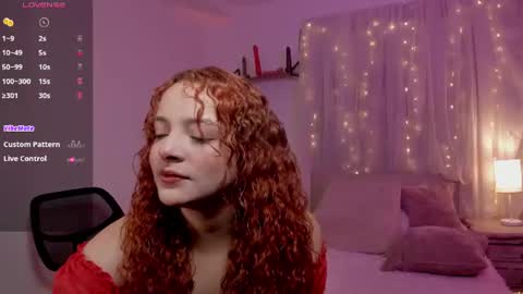 Snapshot of lovely_emma18 chatting on 06-30-26, 02:56 Emma online show from 06-30-26, 02:56