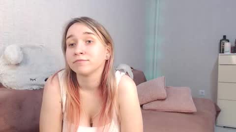 Snapshot of lovely_hayley chatting on 11-07-25, 09:26 Lovely Hayley online show from 11-07-25, 09:26