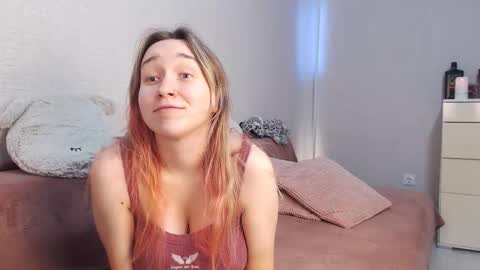 Snapshot of lovely_hayley chatting on 12-13-25, 09:53 Lovely Hayley online show from 12-13-25, 09:53