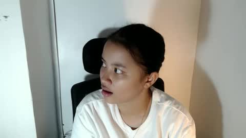 Kiara online show from 05-19-26, 09:04