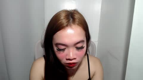 lovely_lianne online show from 07-28-26, 02:13
