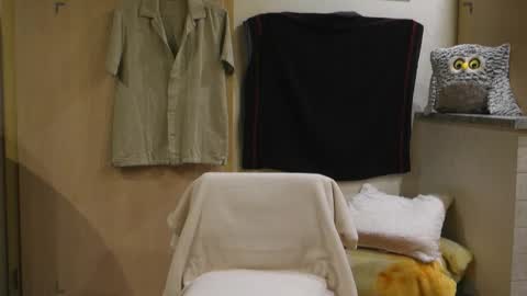 Lou online show from 09-15-25, 12:43