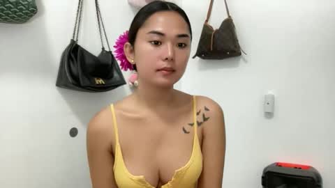 Snapshot of lovely_maria_x chatting on 06-11-26, 02:53 Maria online show from 06-11-26, 02:53