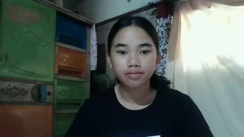 lovely_marie572336 online show from 04-09-26, 09:04
