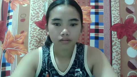 lovely_marie572336 online show from 07-23-26, 03:43