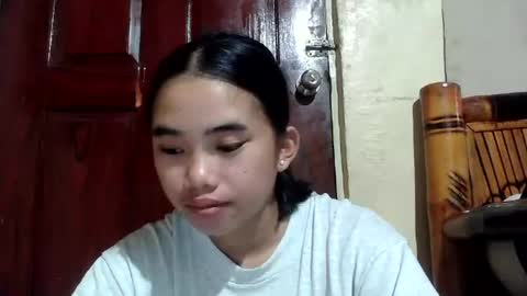 lovely_marie572336 online show from 08-05-26, 02:42