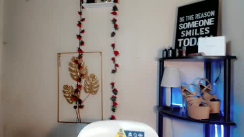 KATE online show from 04-20-26, 06:16